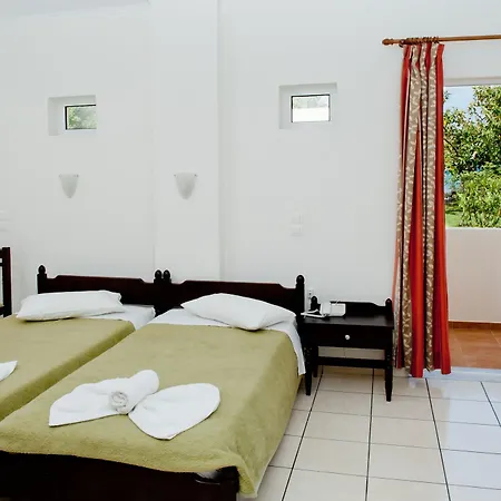 Thodorou Aparthotel
