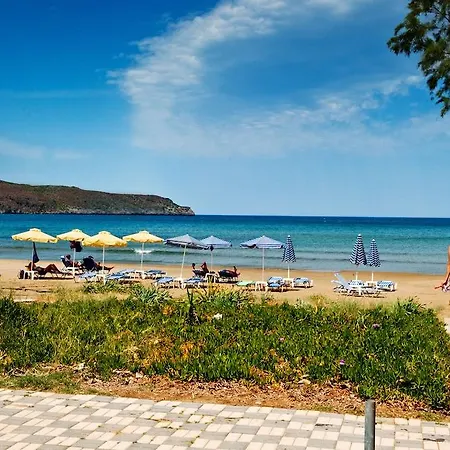 Thodorou Aparthotel 2*